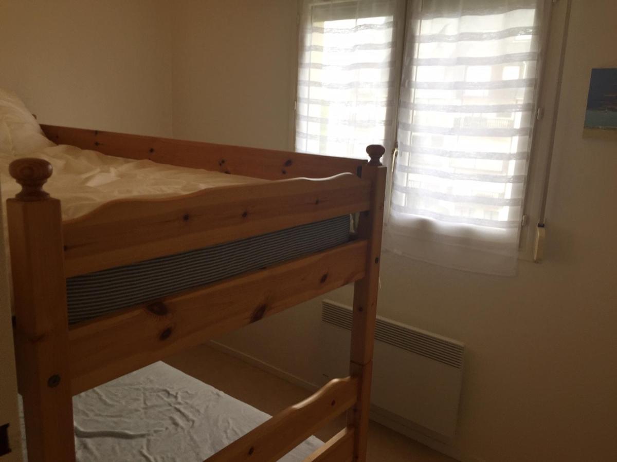 Appartement 3 Pieces Avec Balcon Pres De La Plage Et Parking A Villers-Sur-Mer - Fr-1-712-5 Екстериор снимка